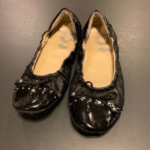 Nine West Girls Black Flats